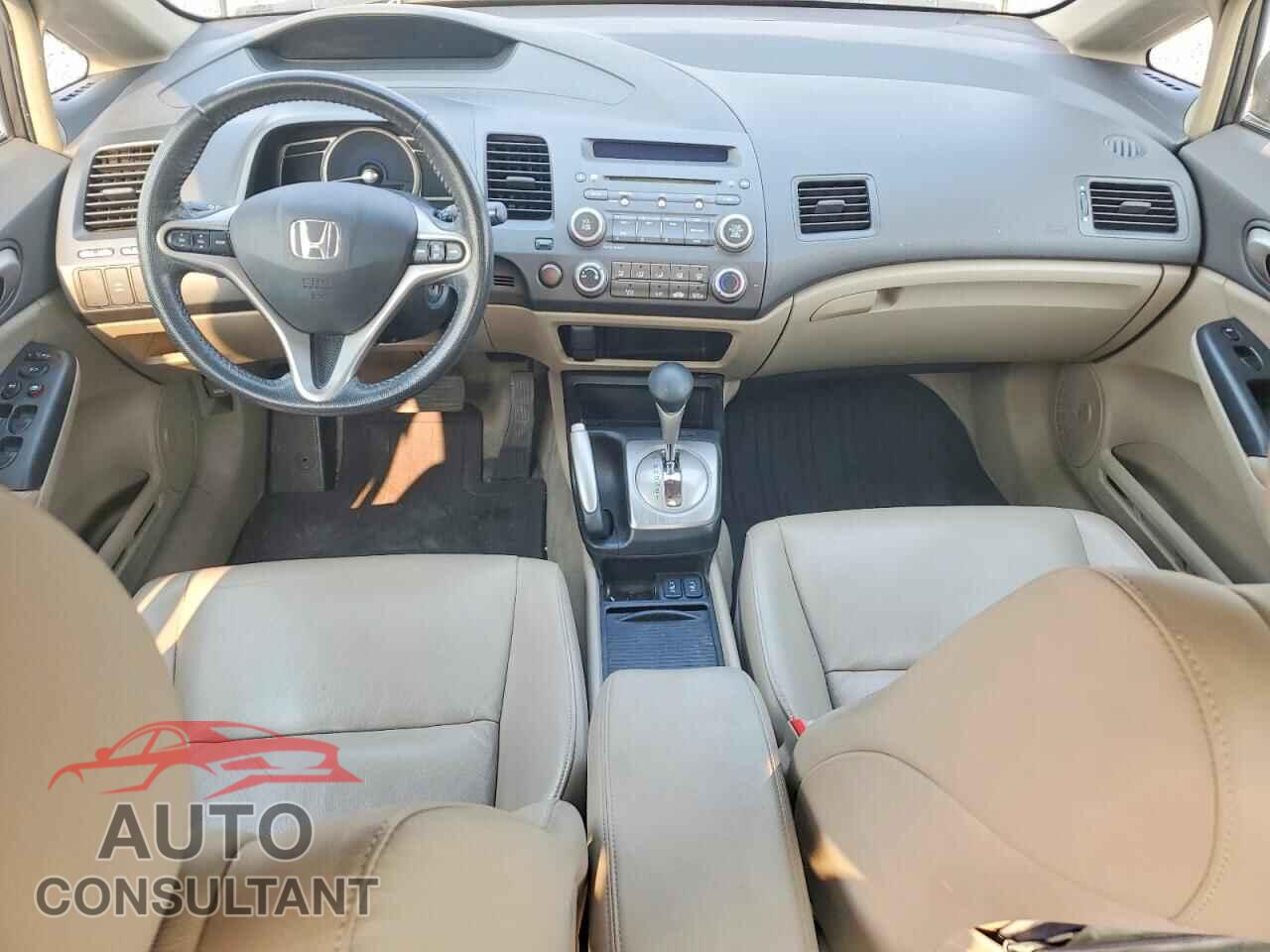 HONDA CIVIC 2010 - 19XFA1F9XAE011745