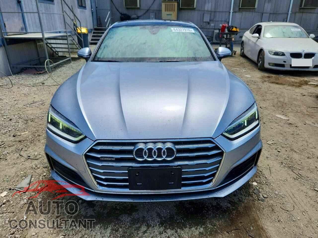 AUDI A5 2019 - WAUDNCF56KA059720