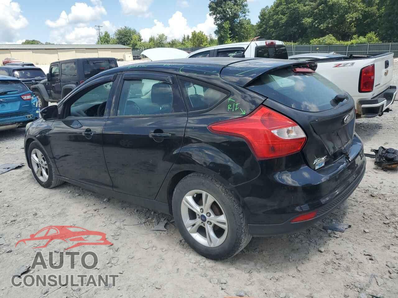 FORD FOCUS 2012 - 1FAHP3K2XCL213125