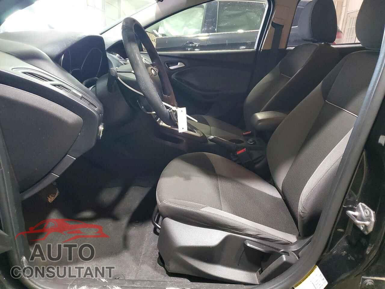 FORD FOCUS 2014 - 1FADP3K26EL302966