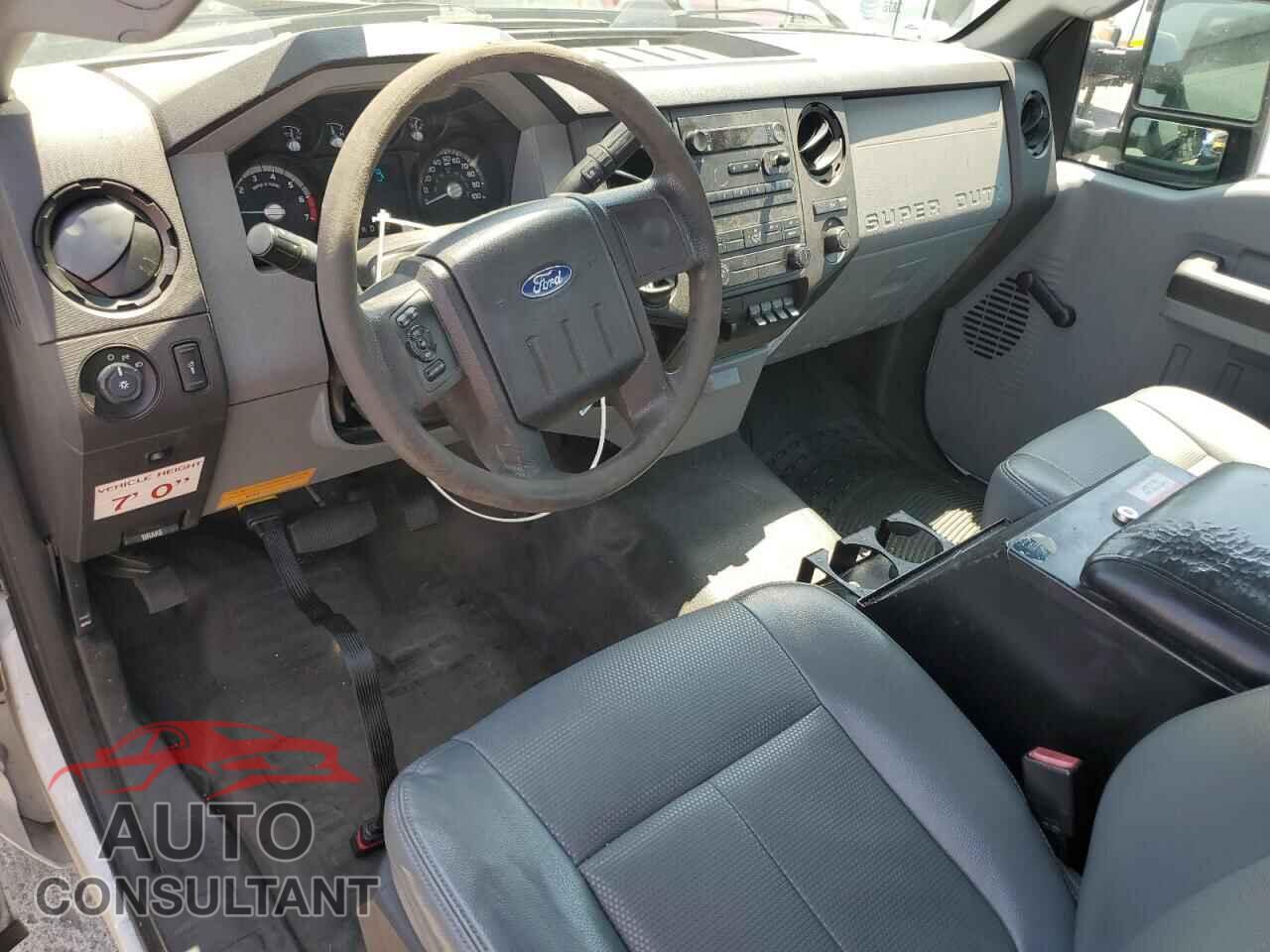 FORD F250 2013 - 1FTBF2A69DEB81923