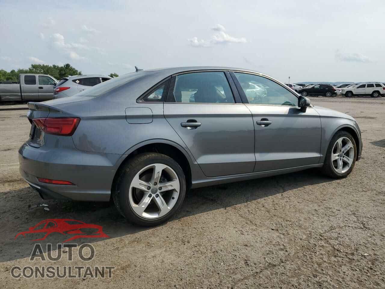 AUDI A3 2017 - WAUB8GFF4H1008496