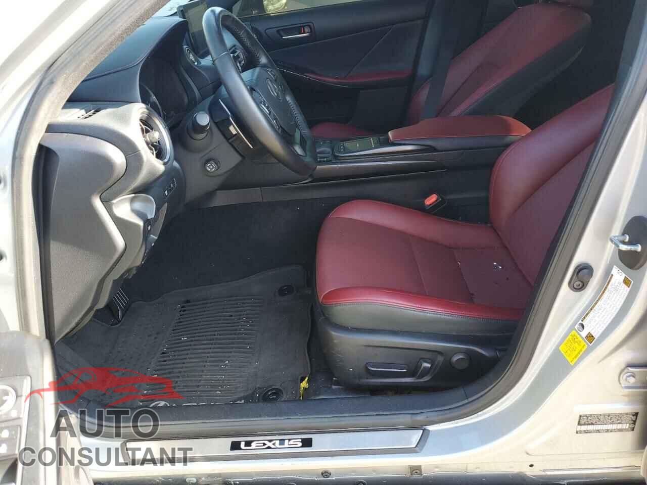LEXUS IS 2022 - JTHDA1D21N5117949