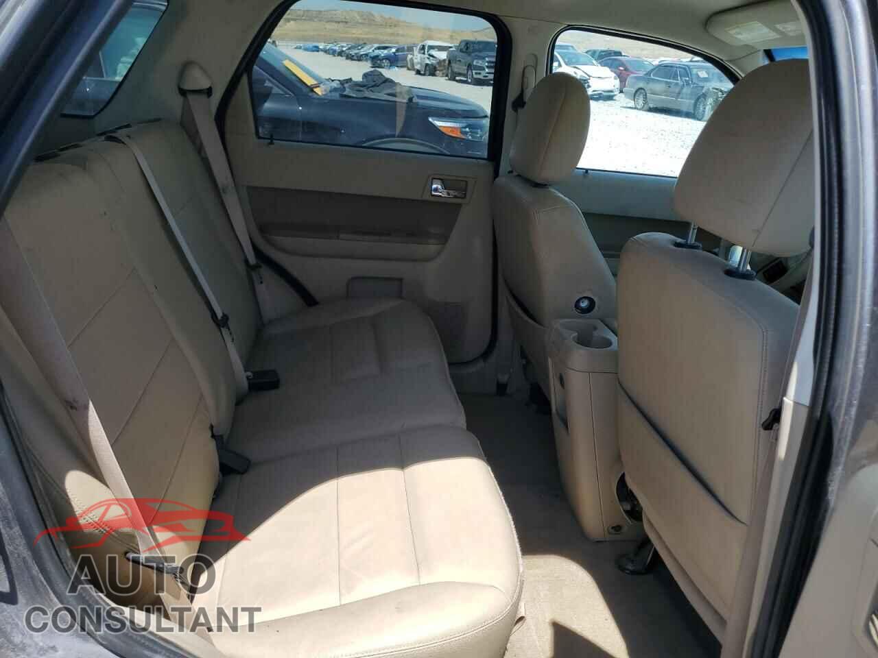 FORD ESCAPE 2011 - 1FMCU9EG9BKC19084