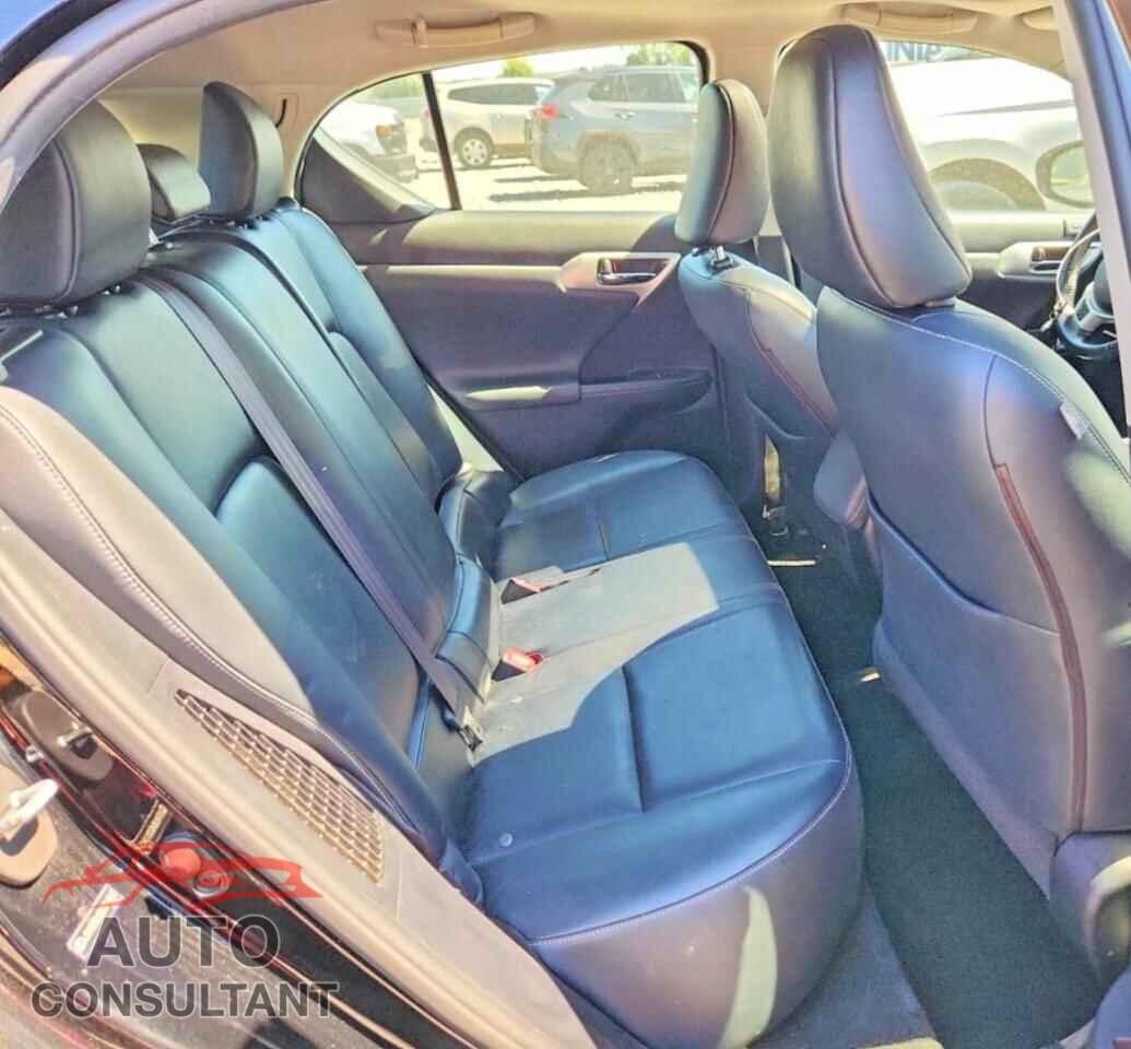 LEXUS CT 200 2011 - JTHKD5BH0B2011843