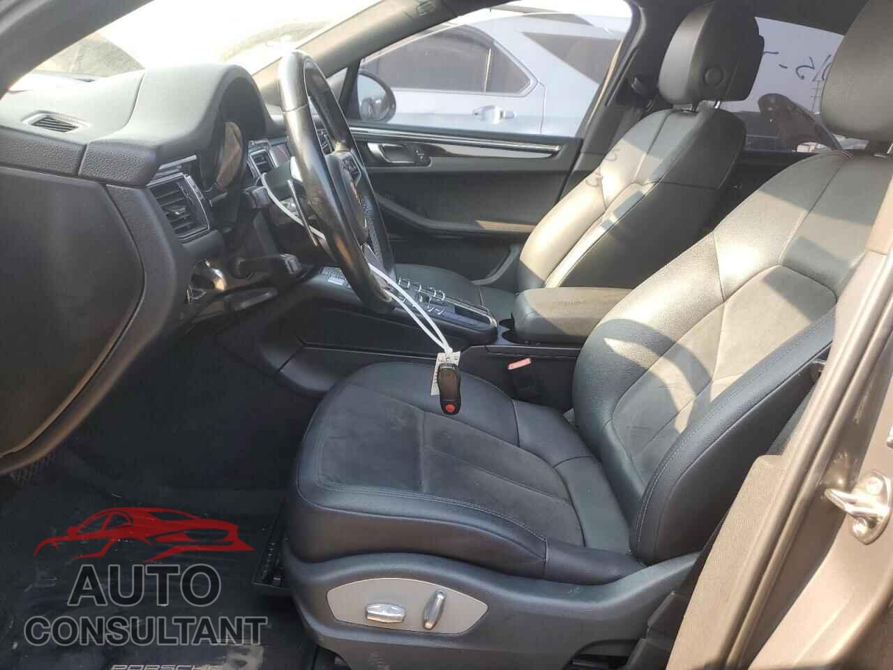 PORSCHE MACAN 2015 - WP1AB2A59FLB51588