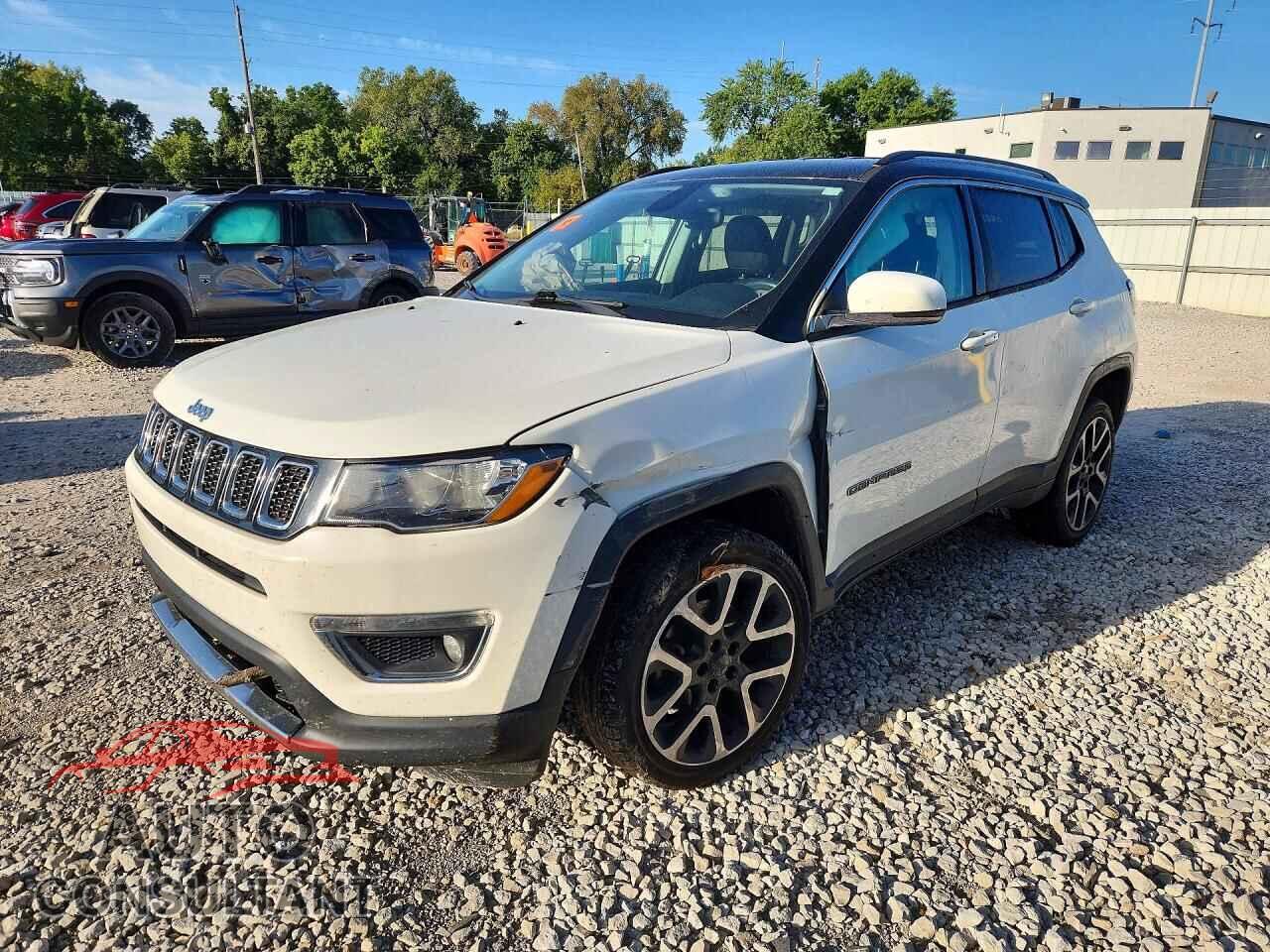 JEEP COMPASS 2018 - 3C4NJDCB5JT206491