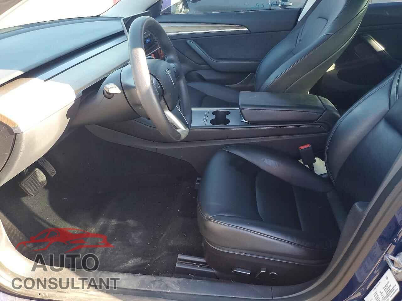 TESLA MODEL 3 2022 - 5YJ3E1EA8NF372300