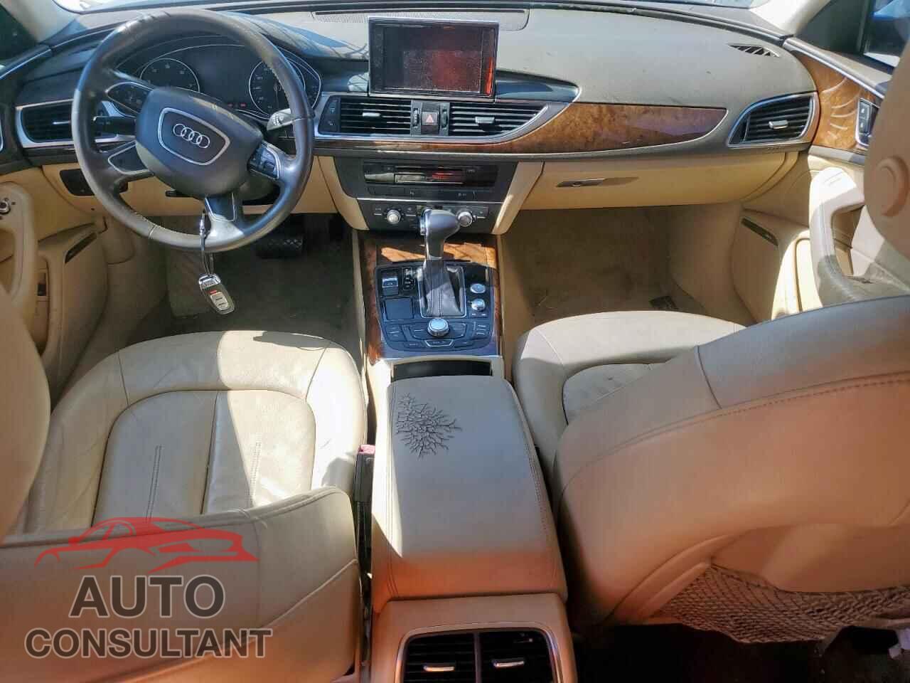 AUDI A6 2013 - WAUDFAFC5DN063589