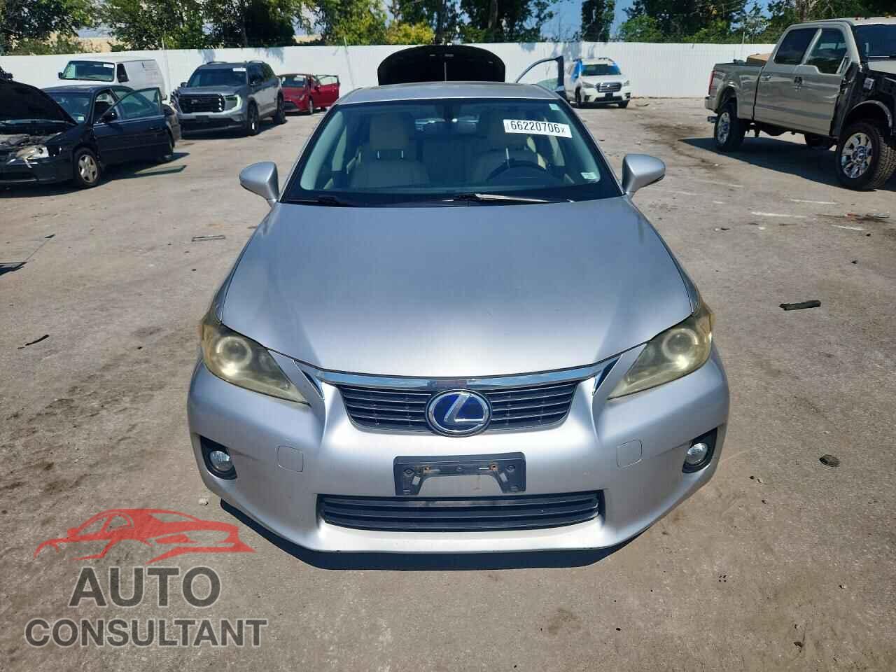 LEXUS CT 200 2011 - JTHKD5BH5B2007013
