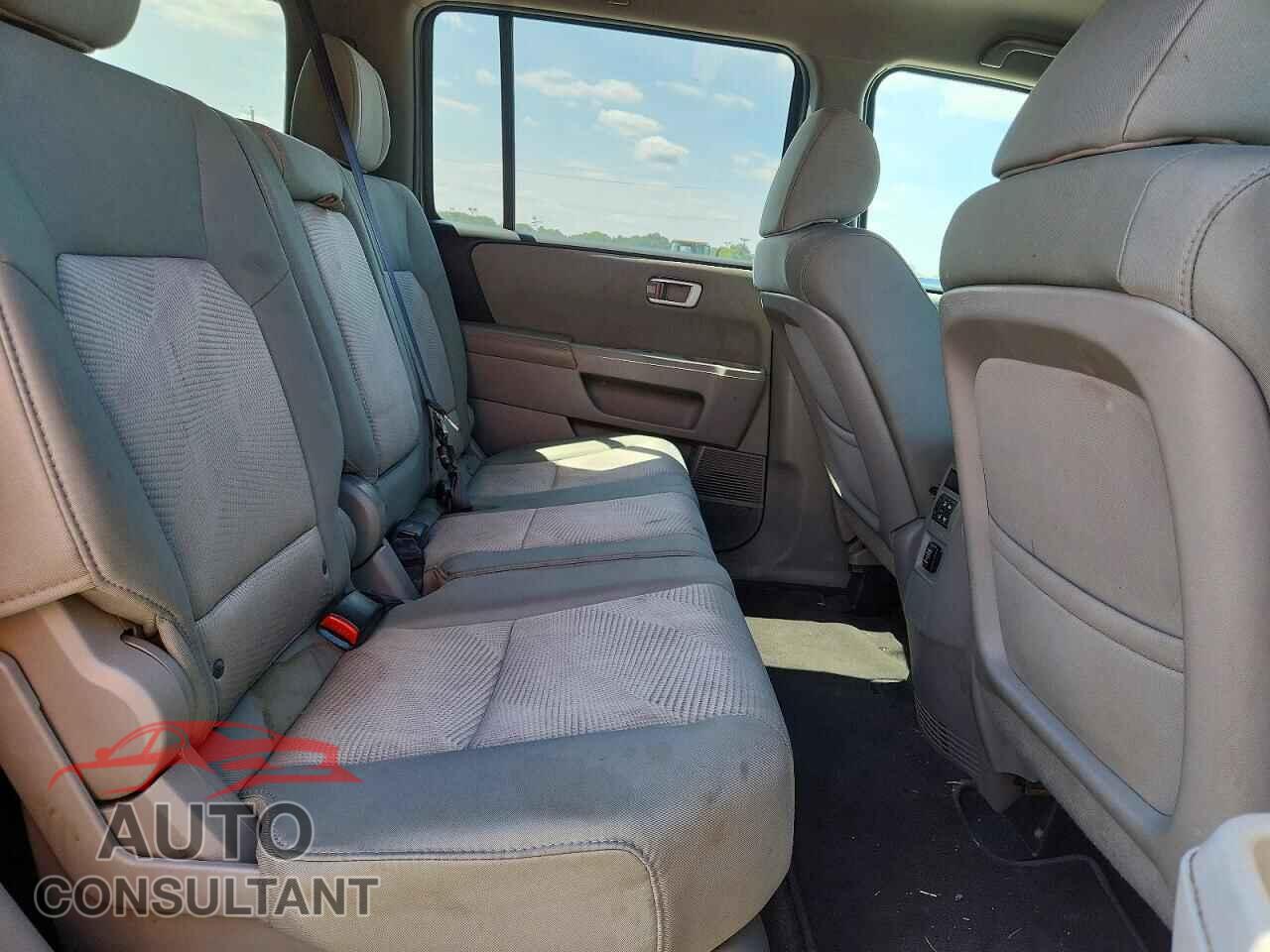 HONDA PILOT 2012 - 5FNYF4H20CB020799