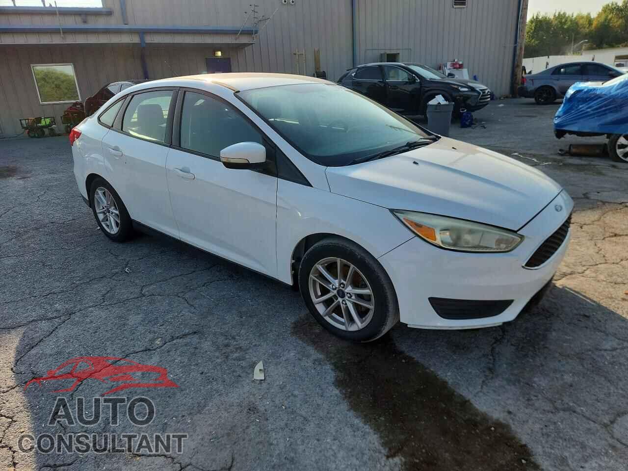 FORD FOCUS 2015 - 1FADP3F29FL304691