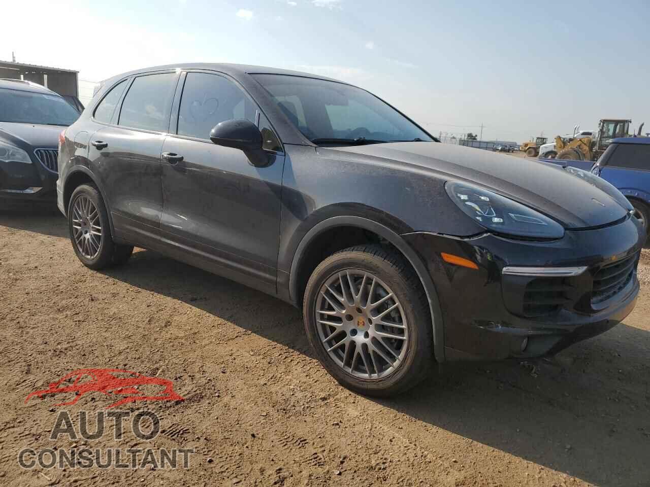 PORSCHE CAYENNE 2016 - WP1AA2A27GKA08025