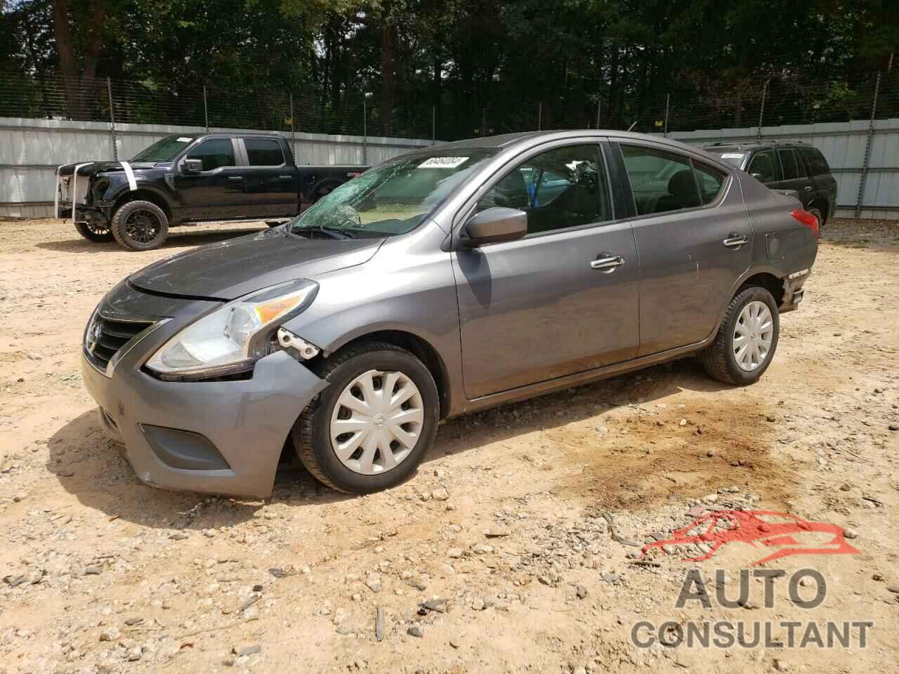 NISSAN VERSA 2018 - 3N1CN7APXJL823870