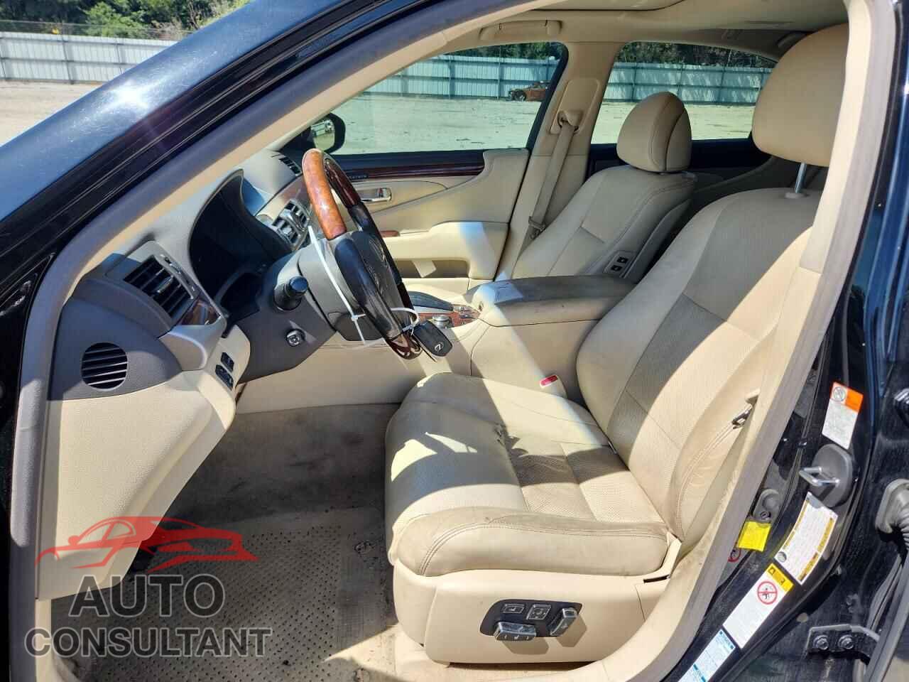 LEXUS LS460 2015 - JTHCL5EF5F5024416