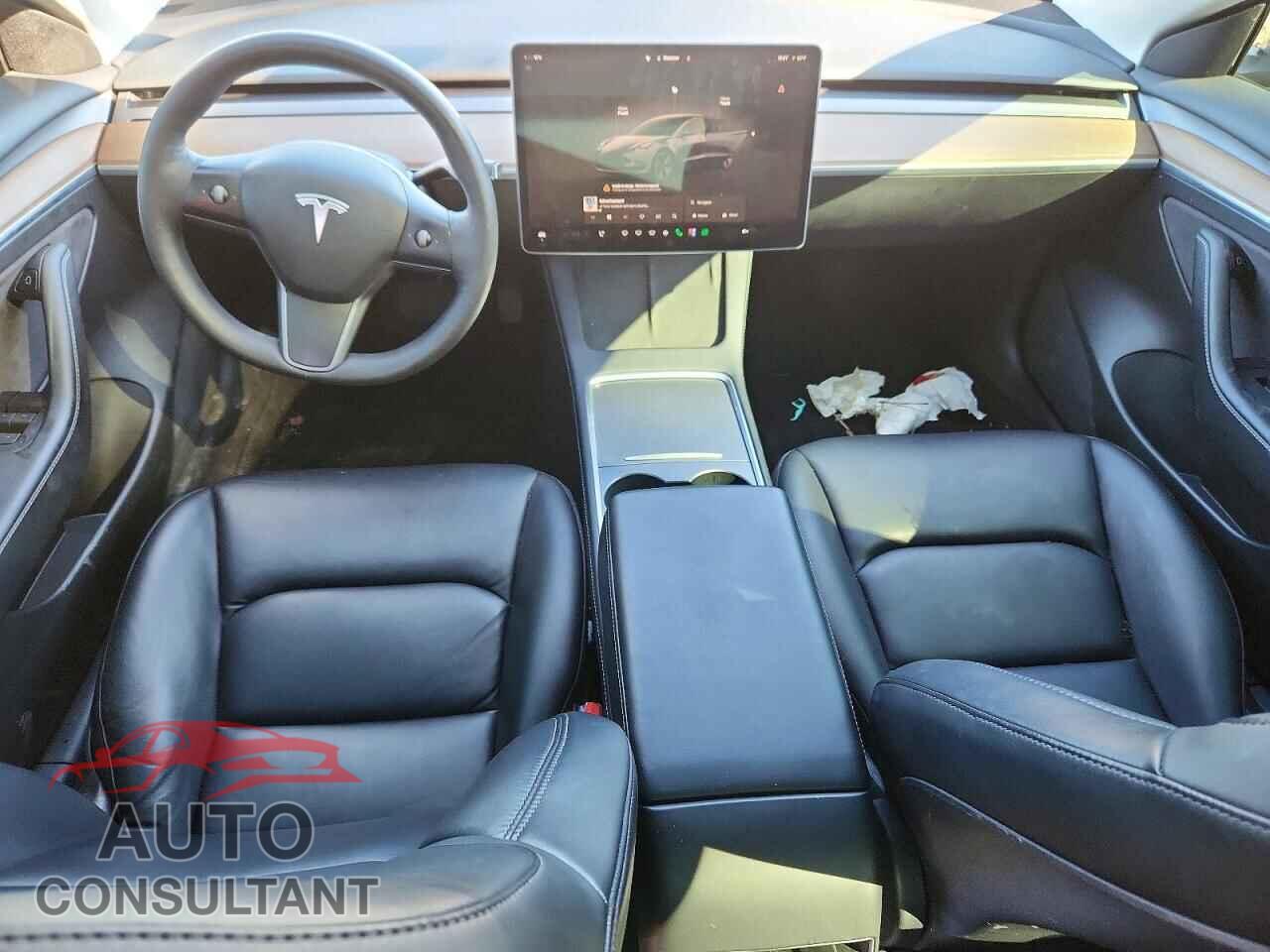 TESLA MODEL 3 2022 - 5YJ3E1EB7NF329057
