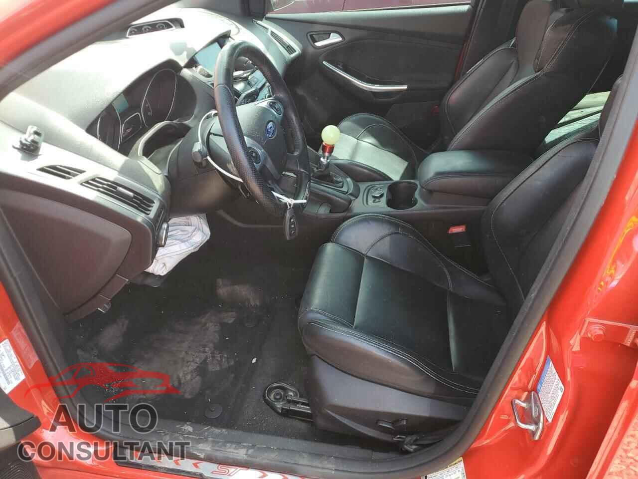 FORD FOCUS 2014 - 1FADP3L99EL432834