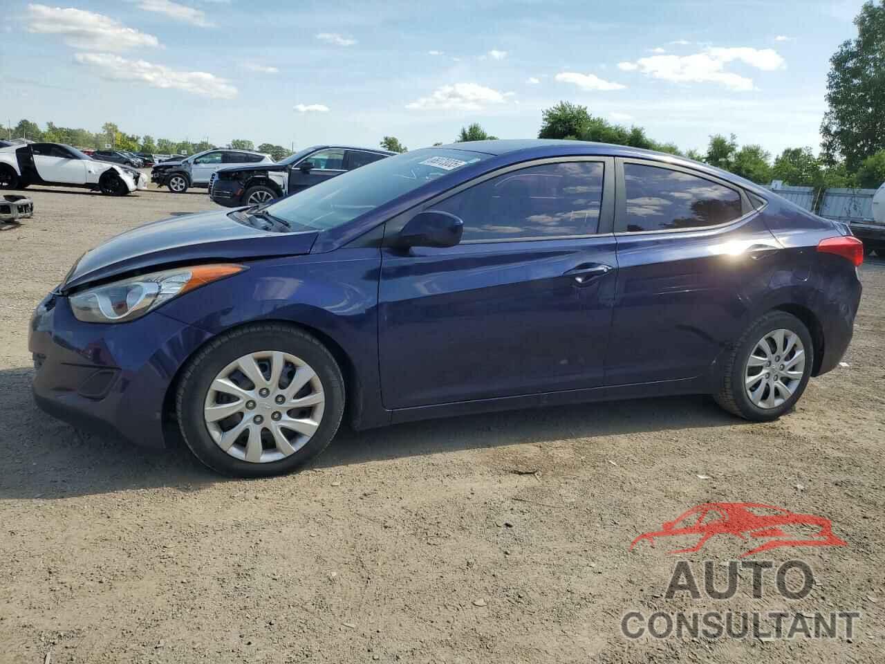 HYUNDAI ELANTRA 2013 - 5NPDH4AE0DH210358