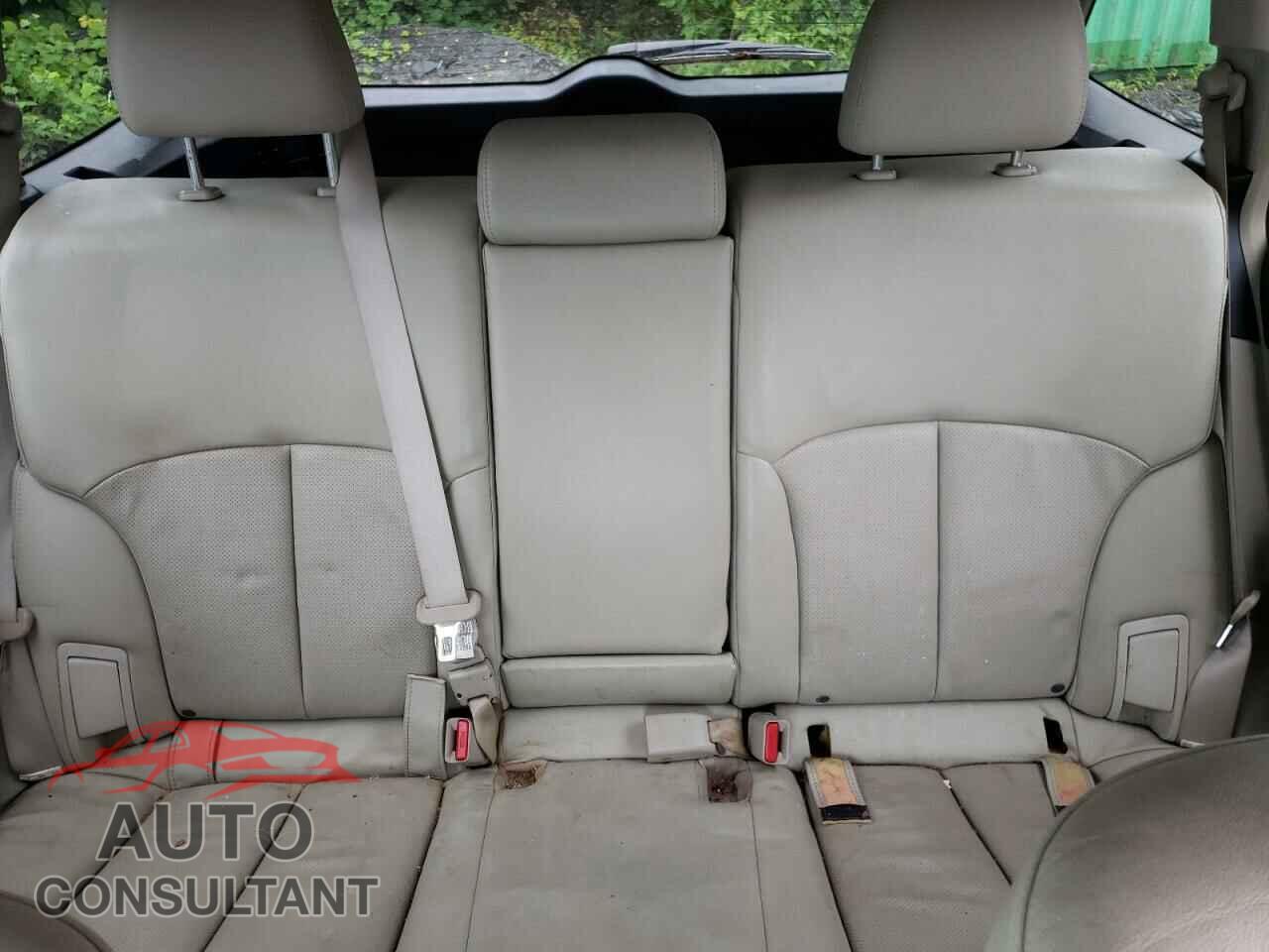 SUBARU OUTBACK 2011 - 4S4BRBLC8B3321491