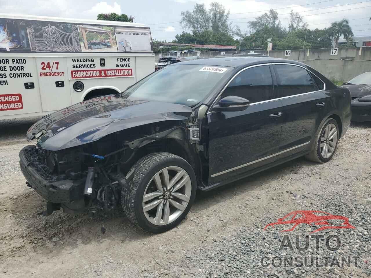 VOLKSWAGEN PASSAT 2017 - 1VWGT7A33HC057923