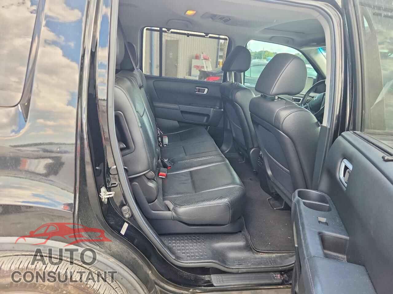 HONDA PILOT 2012 - 5FNYF3H94CB008467