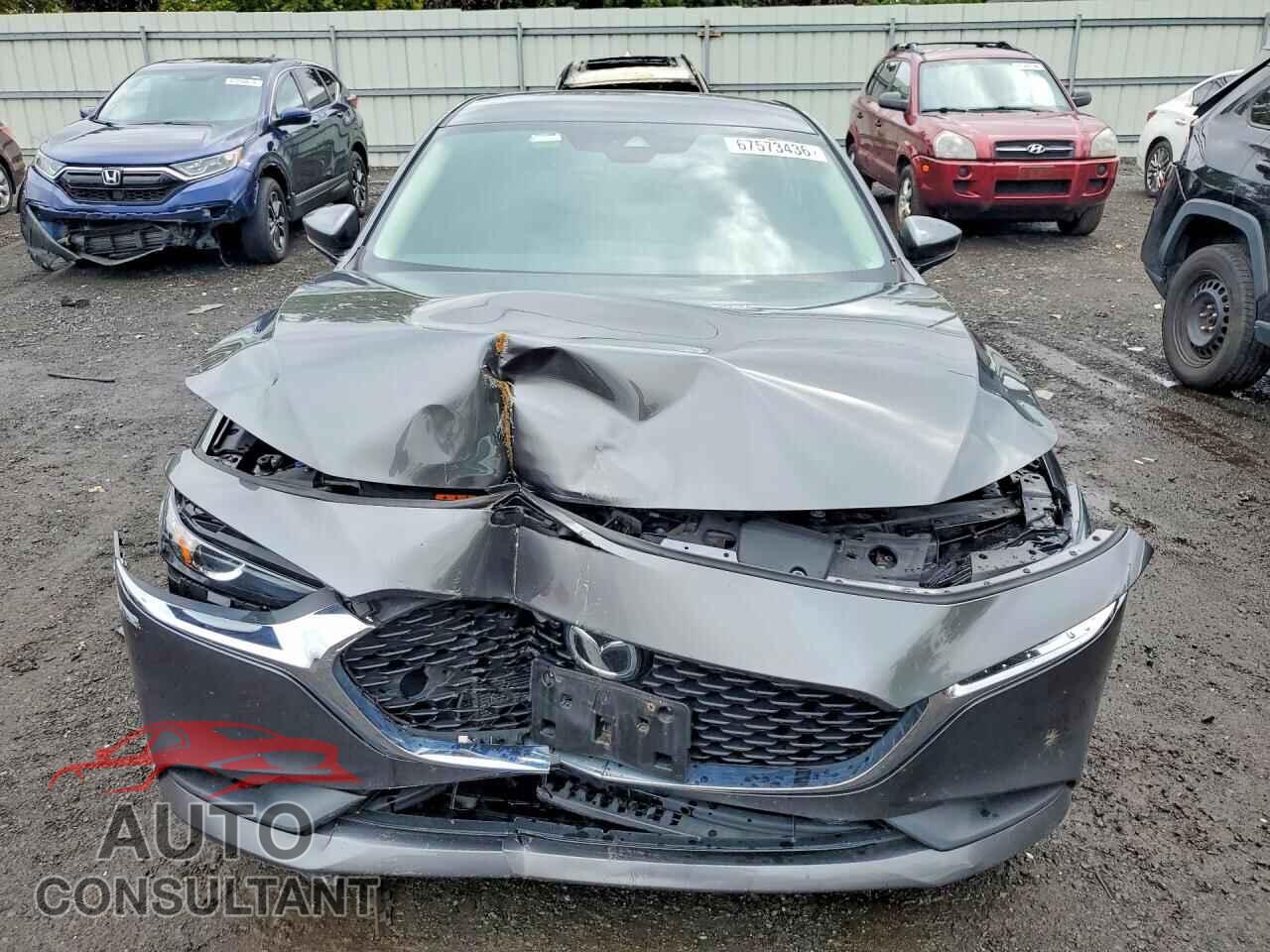 MAZDA 3 2022 - 3MZBPABL6NM306610