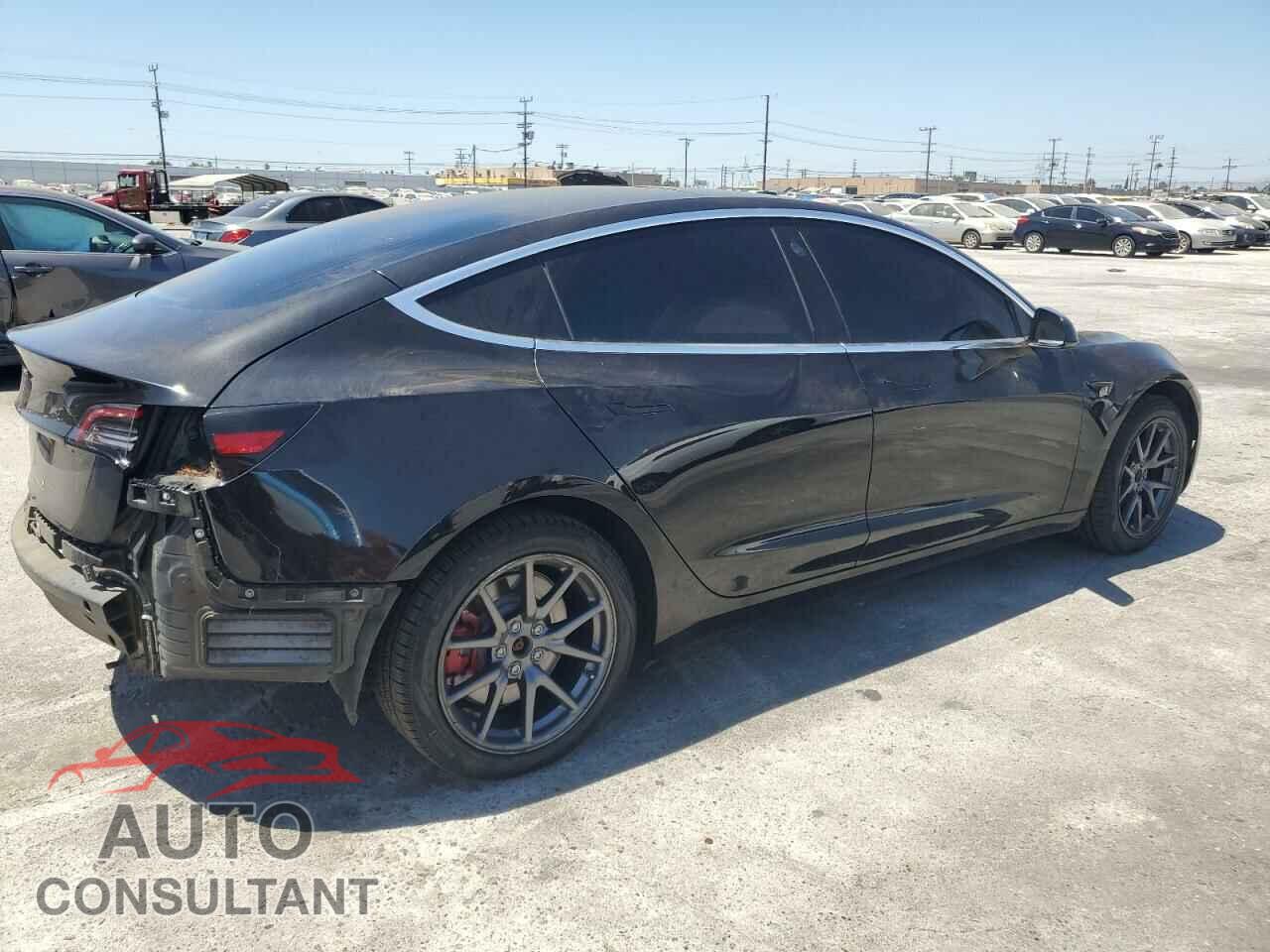 TESLA MODEL 3 2018 - 5YJ3E1EA3JF070438