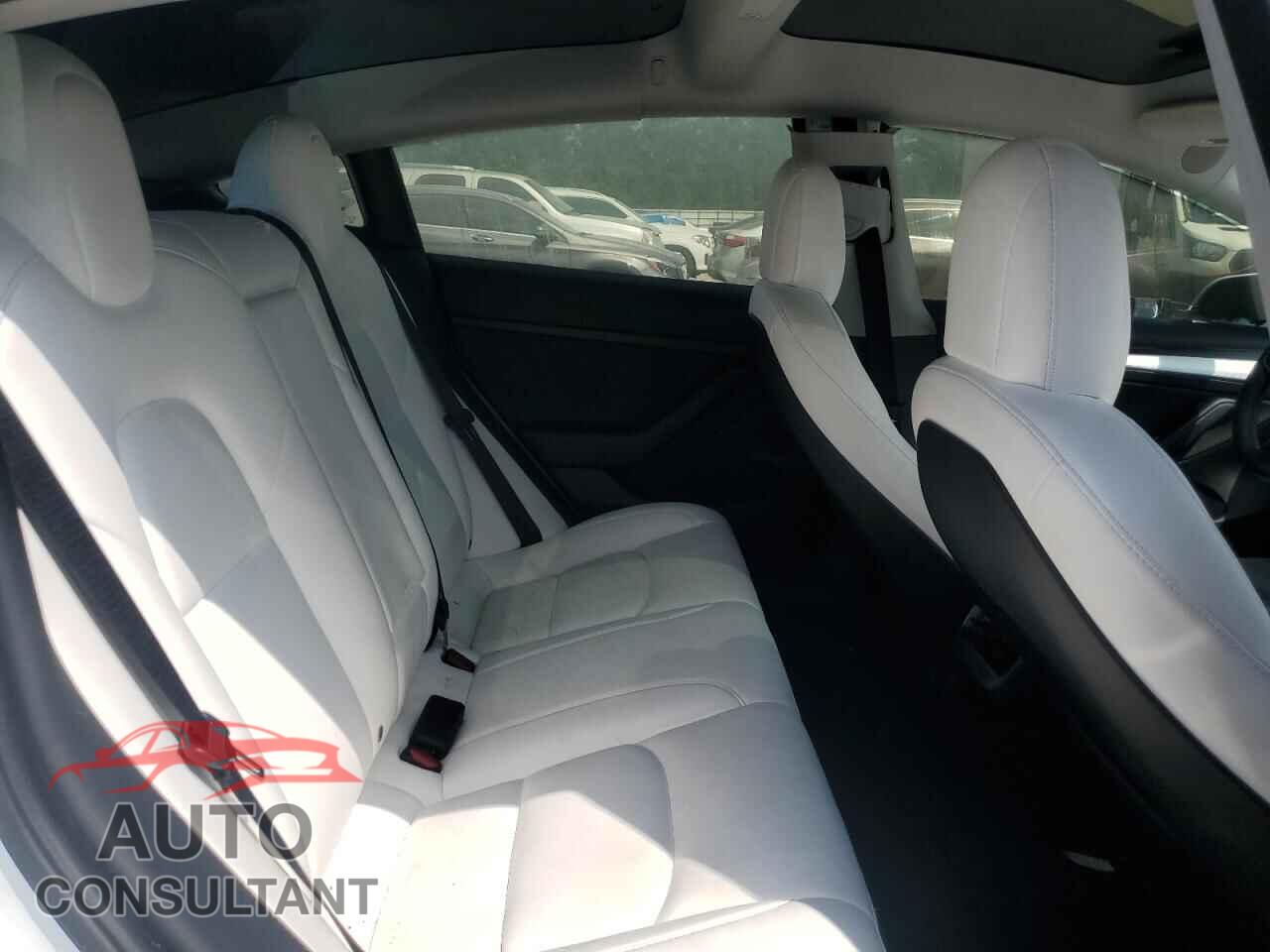TESLA MODEL 3 2022 - 5YJ3E1EA3NF311016