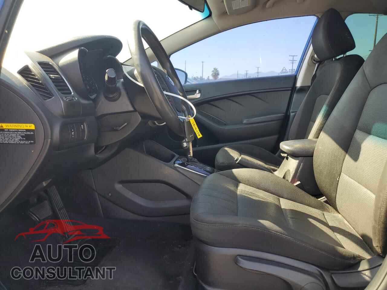 KIA FORTE 2017 - 3KPFK4A74HE075536