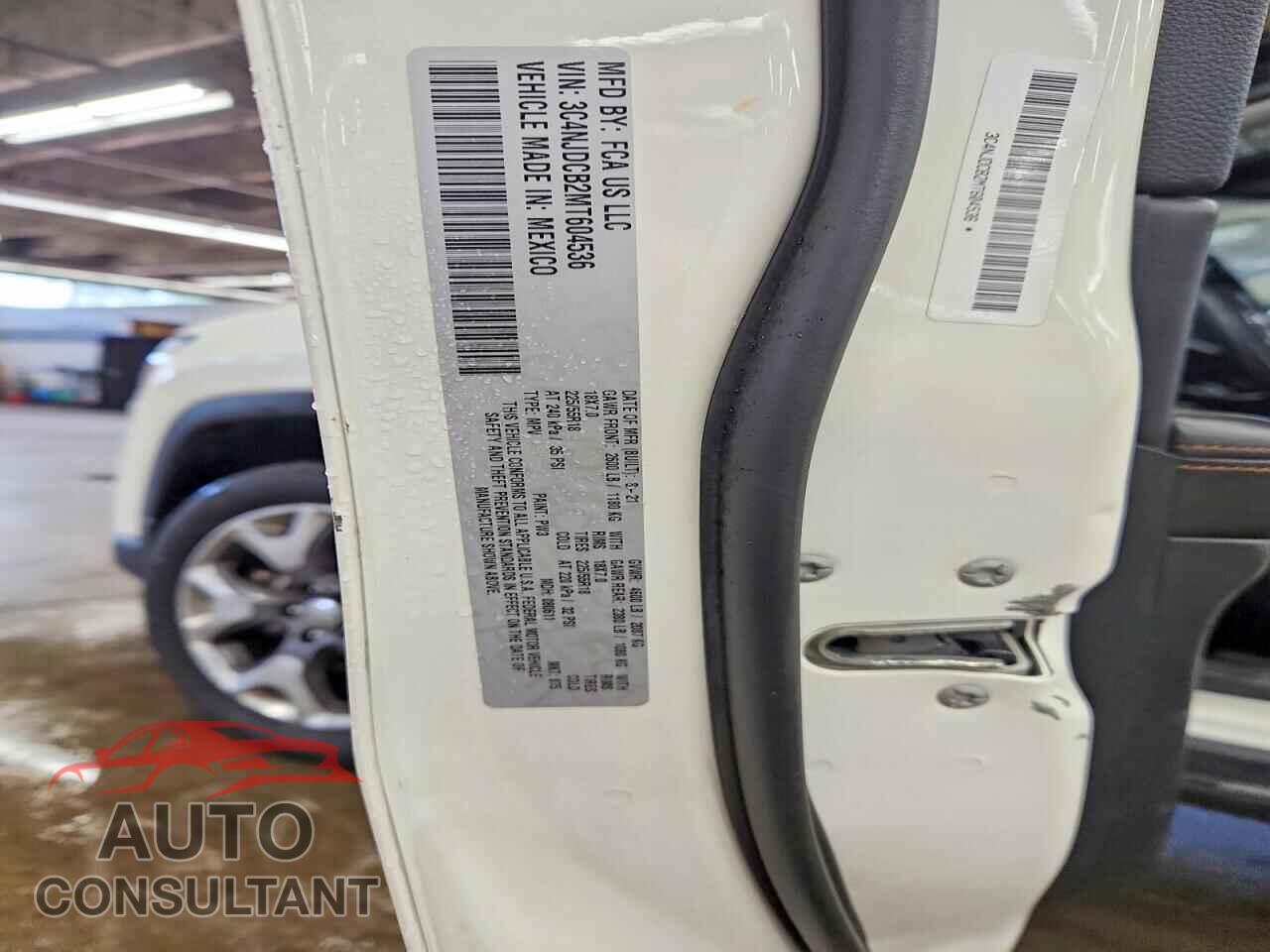 JEEP COMPASS 2021 - 3C4NJDCB2MT604536