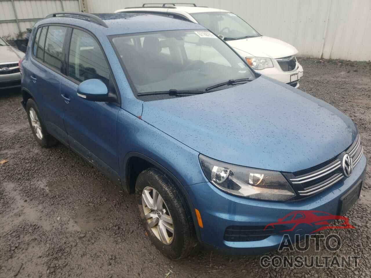 VOLKSWAGEN TIGUAN 2017 - WVGBV7AX3HK030801