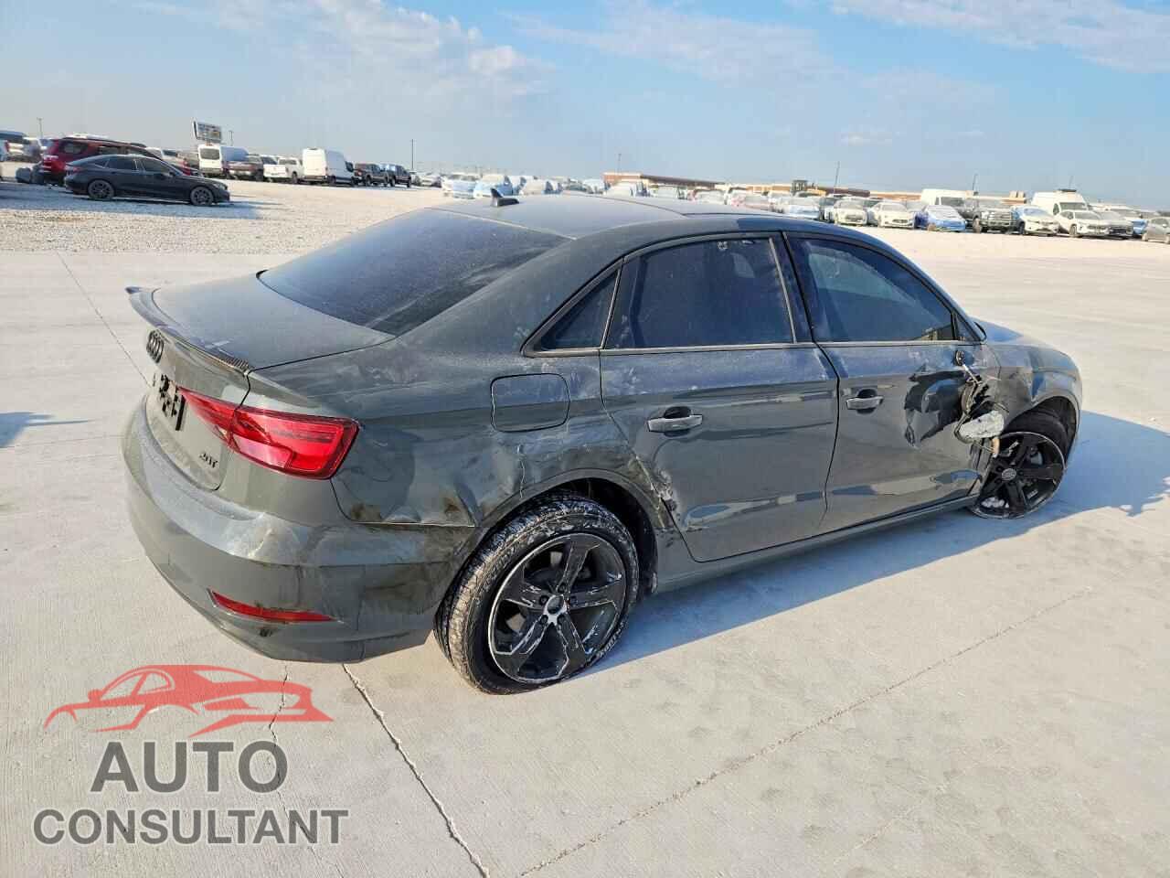 AUDI A3 2017 - WAUAUGFF3H1023627