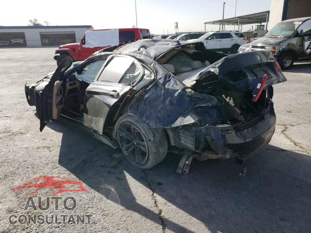 BMW 3 SERIES 2016 - WBA8E9G50GNU29093