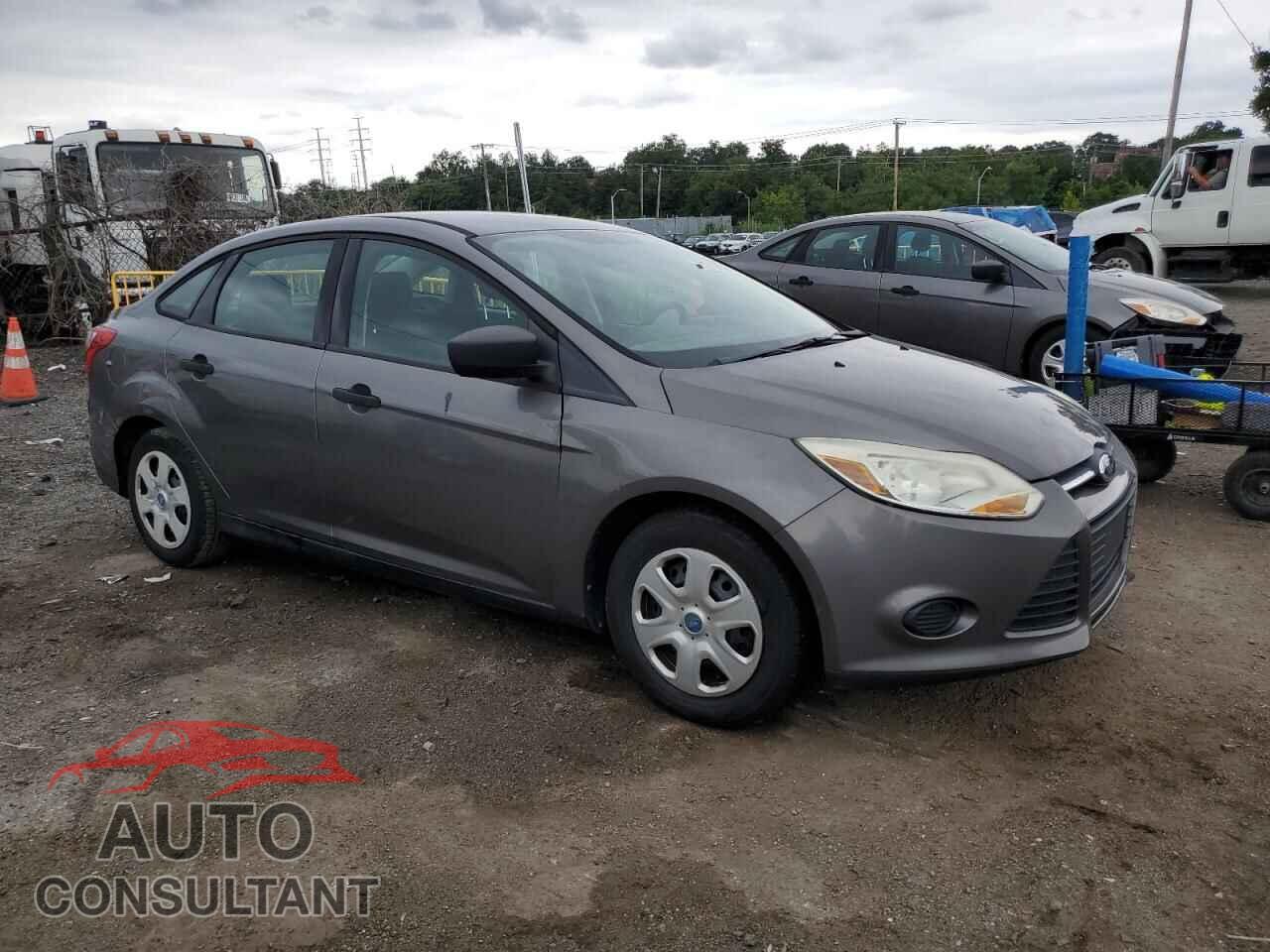 FORD FOCUS 2012 - 1FAHP3E24CL244611
