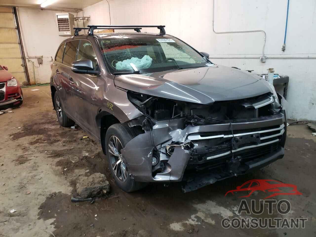 TOYOTA HIGHLANDER 2017 - 5TDBZRFH0HS373824