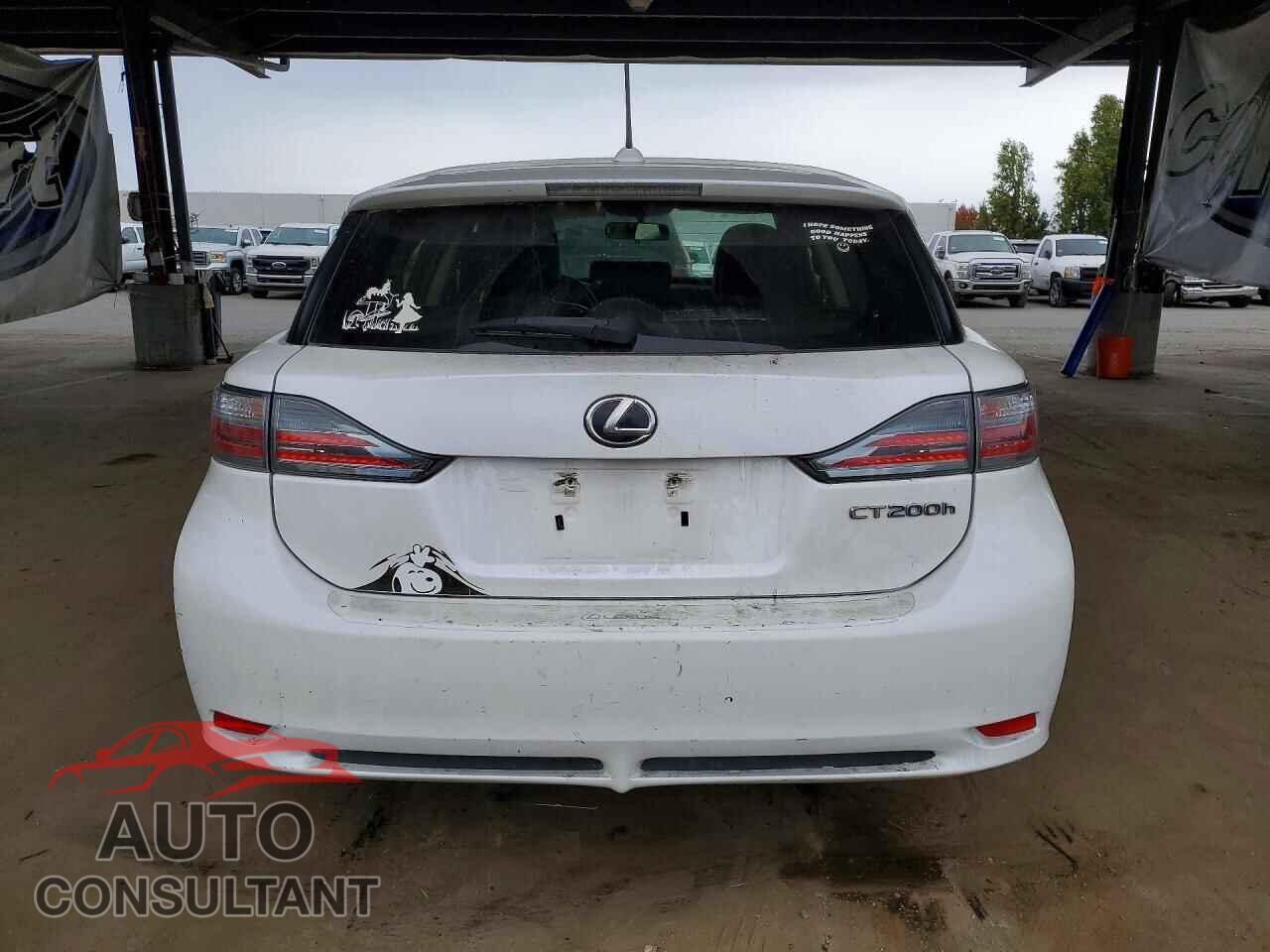 LEXUS CT 200 2011 - JTHKD5BH1B2045628