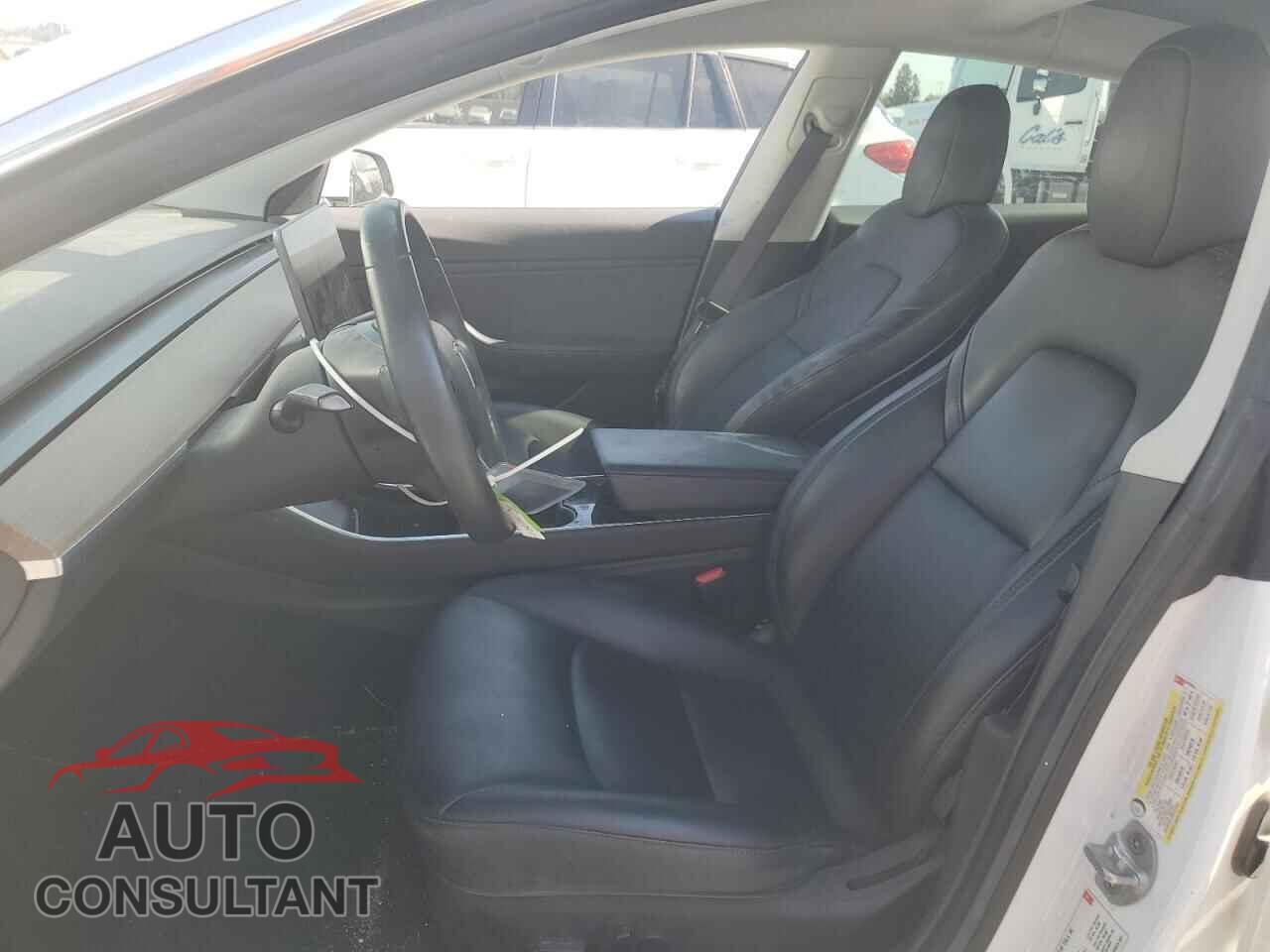 TESLA MODEL 3 2018 - 5YJ3E1EA7JF041623