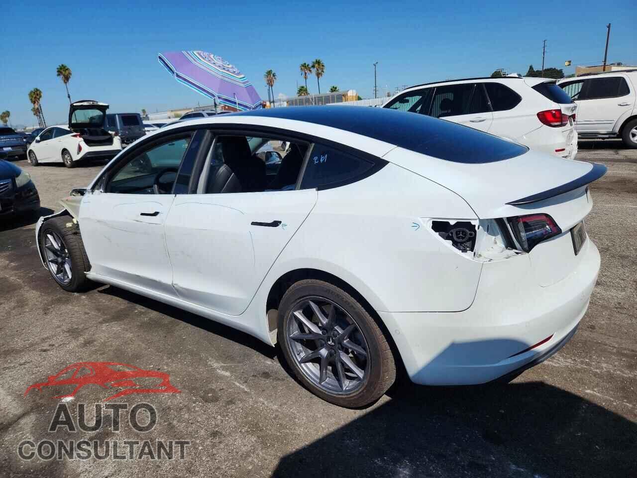 TESLA MODEL 3 2022 - 5YJ3E1EB5NF206423