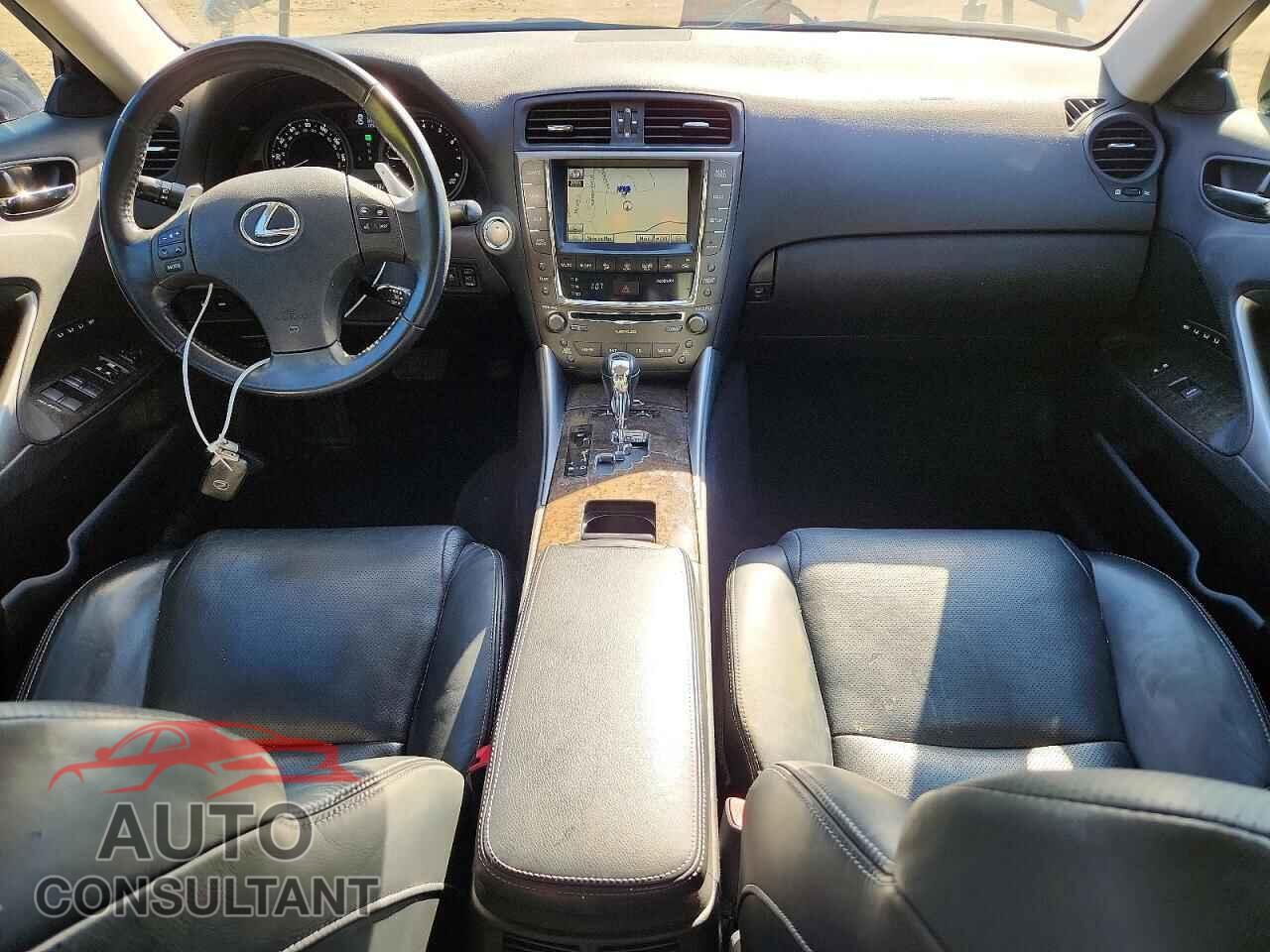 LEXUS IS 2010 - JTHCF5C2XA5037839