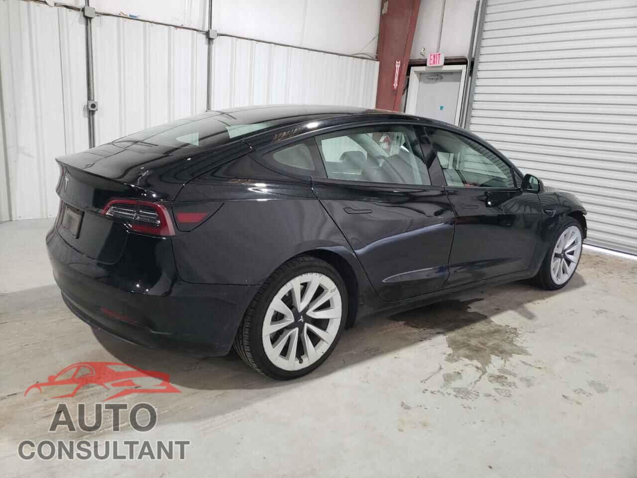 TESLA MODEL 3 2022 - 5YJ3E1EA3NF371684