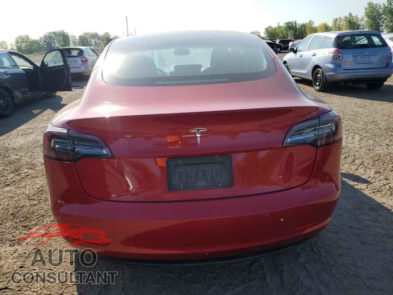 TESLA MODEL 3 2020 - 5YJ3E1EA3LF648024