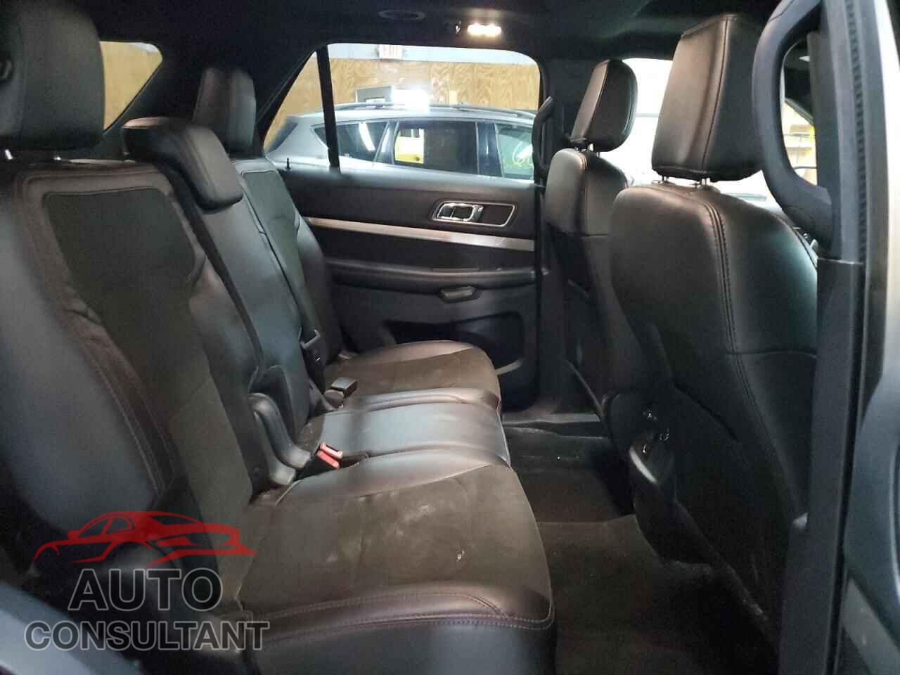 FORD EXPLORER 2018 - 1FM5K8D83JGB06526