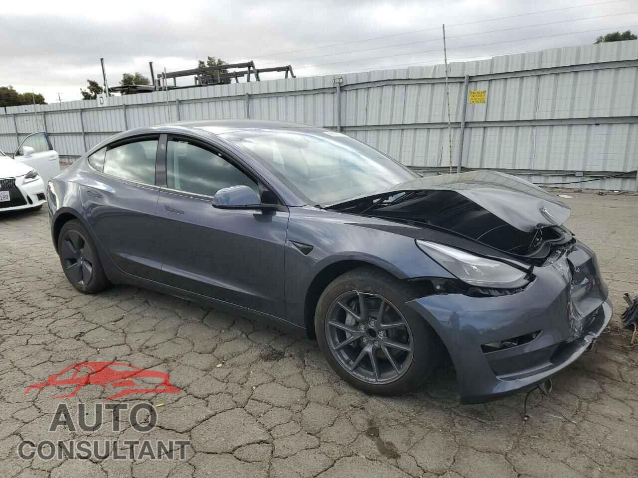 TESLA MODEL 3 2023 - 5YJ3E1EA9PF704747