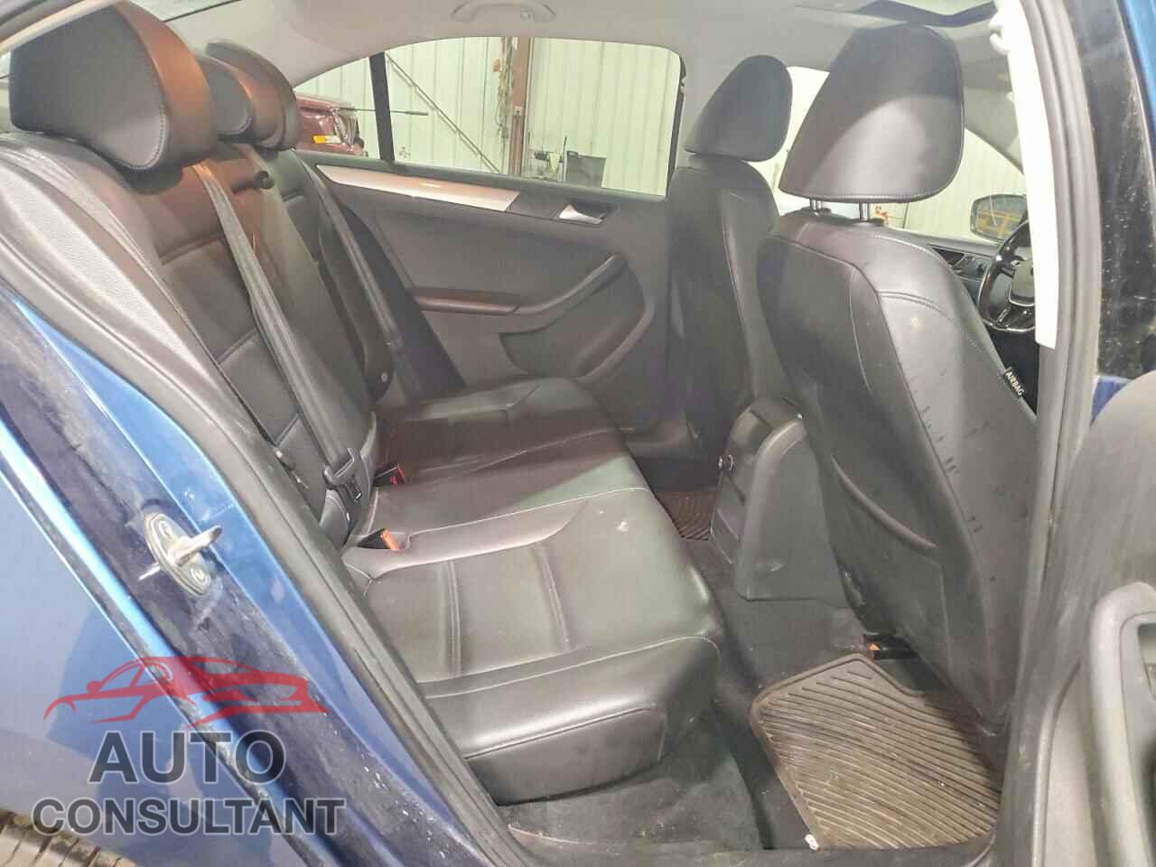 VOLKSWAGEN JETTA 2017 - 3VWDB7AJ3HM338879