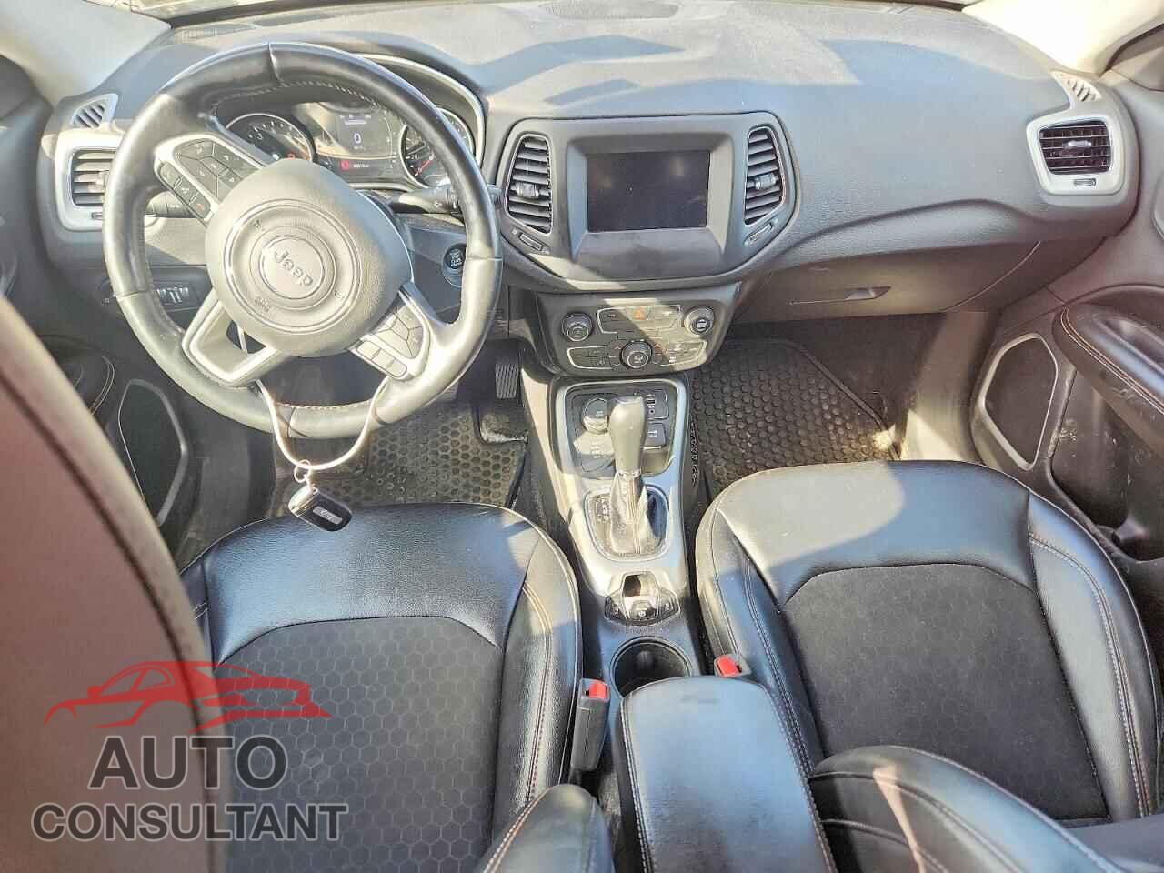 JEEP COMPASS 2020 - 3C4NJDBB9LT239580