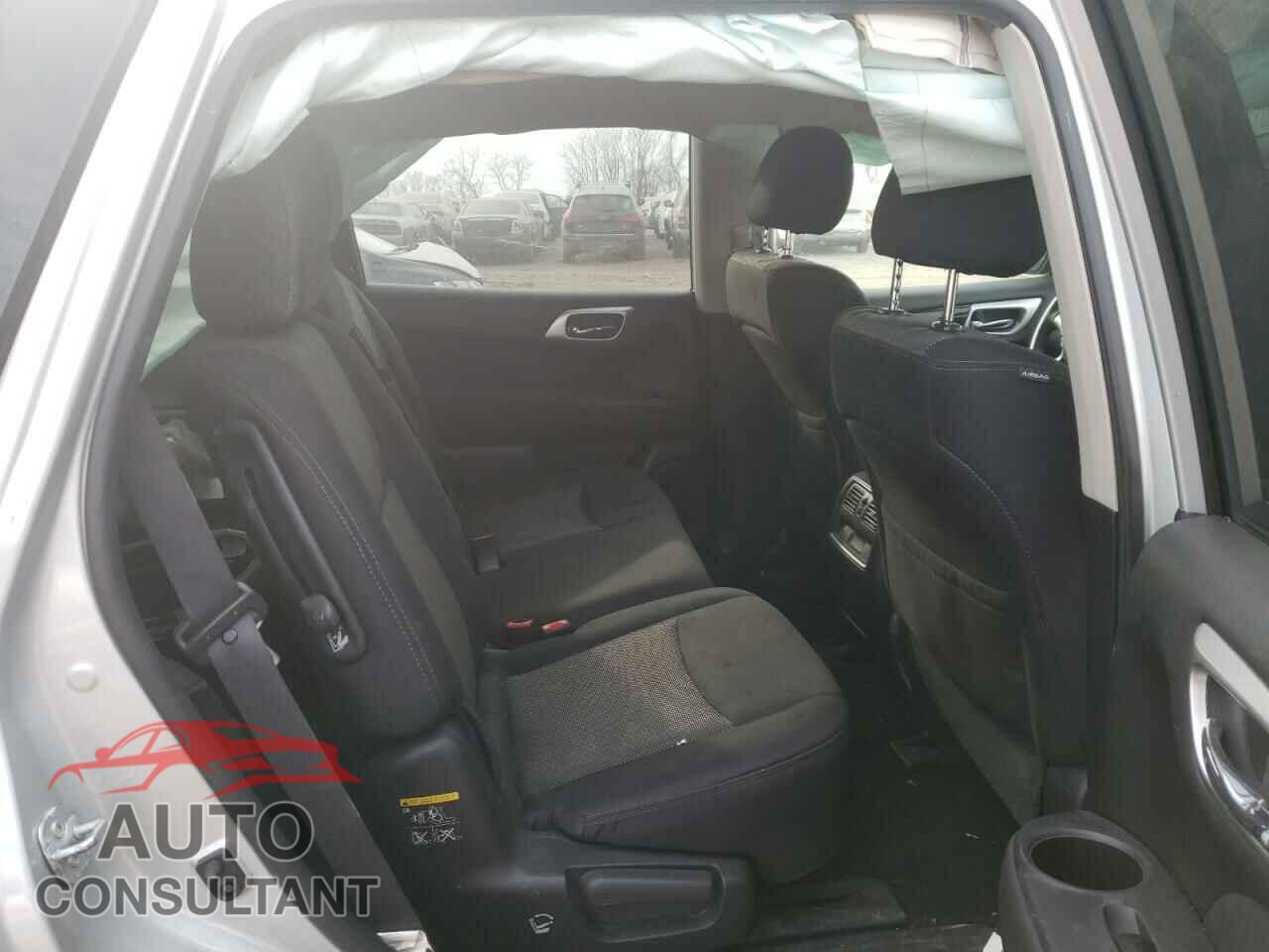 NISSAN PATHFINDER 2017 - 5N1DR2MNXHC653515