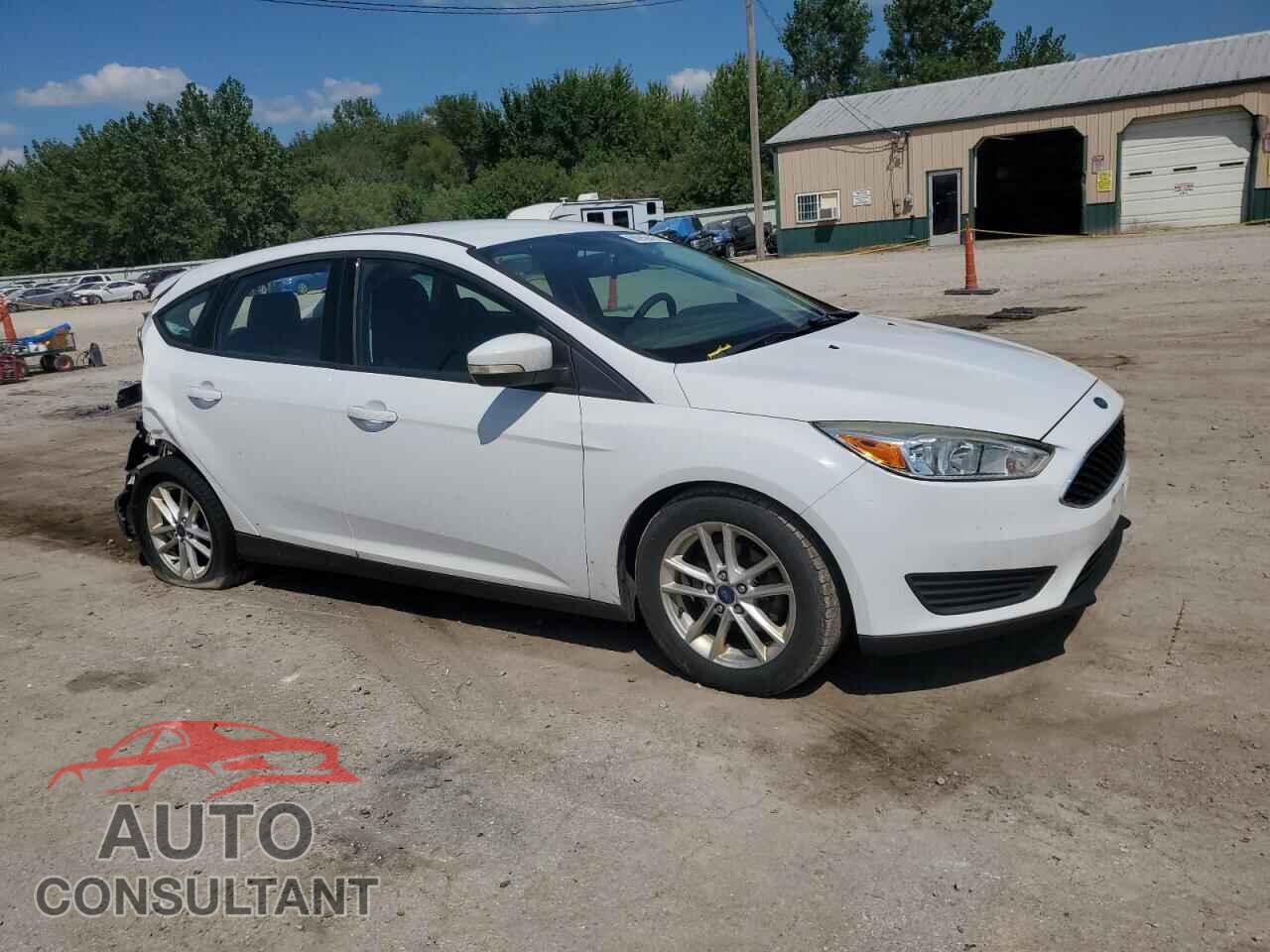 FORD FOCUS 2015 - 1FADP3K20FL355227