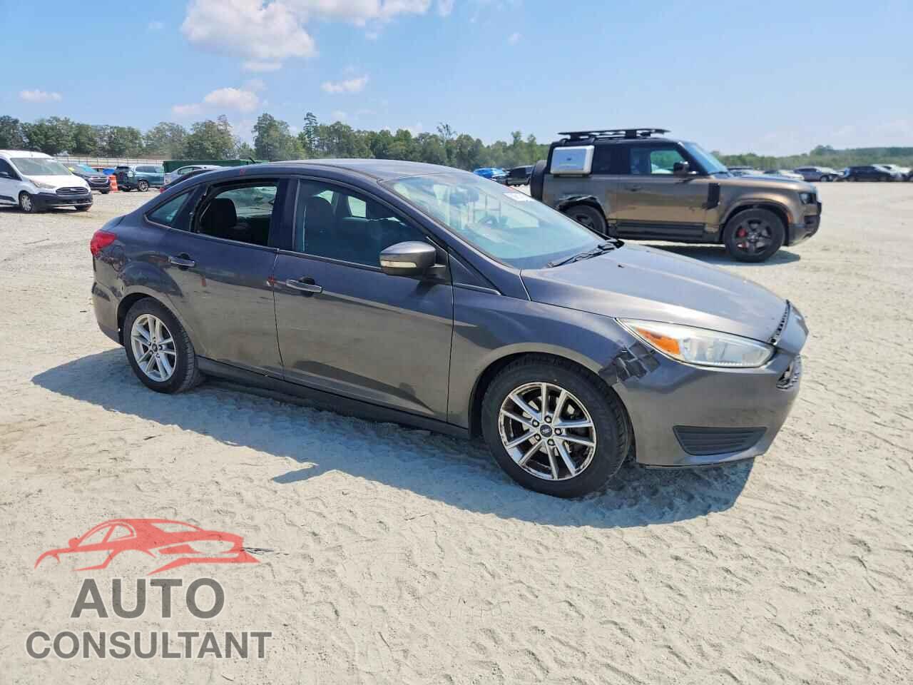 FORD FOCUS 2015 - 1FADP3F27FL354084