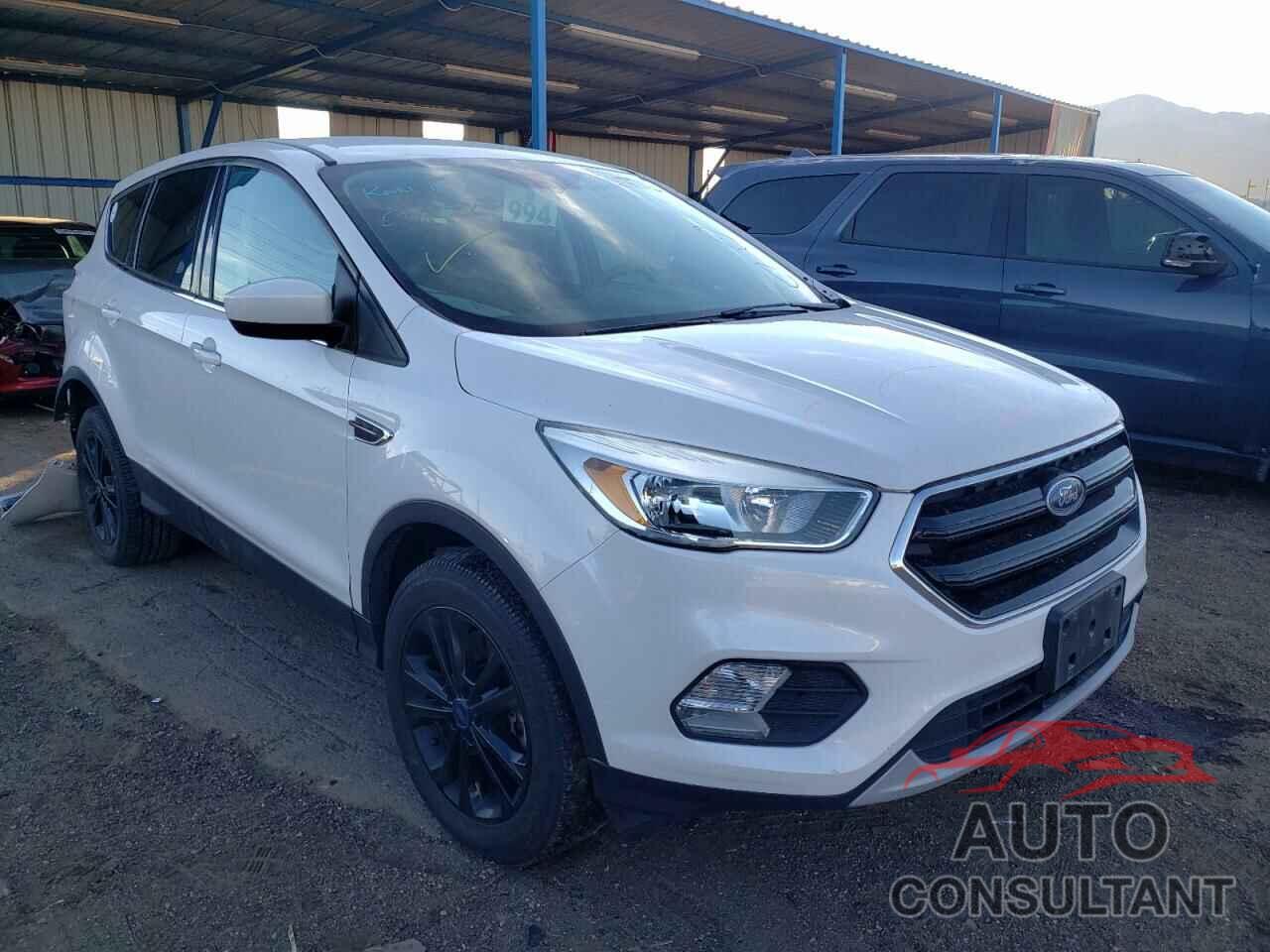 FORD ESCAPE 2017 - 1FMCU9GDXHUE49913