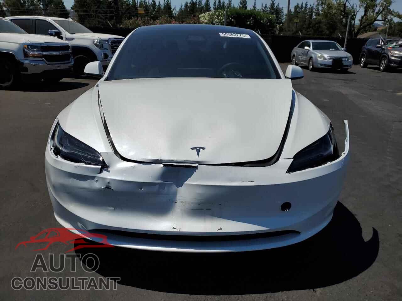 TESLA MODEL 3 2024 - 5YJ3E1EA4RF857698